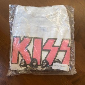 Recycled Karma Kiss Sweatshirt